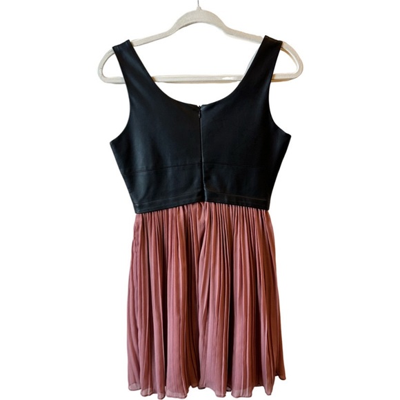 Jack by BB Dakota Faux Leather and Chiffon Dress Size 2. - Picture 7 of 8